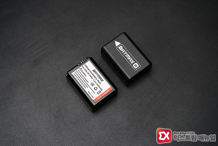 NP-FW50 호환 배터리와 USB 듀얼 충전기 세트 4