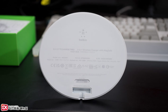 Belkin Boostup Charge Pro 3 In 1 Wireless Charger With Magsafe Review 9