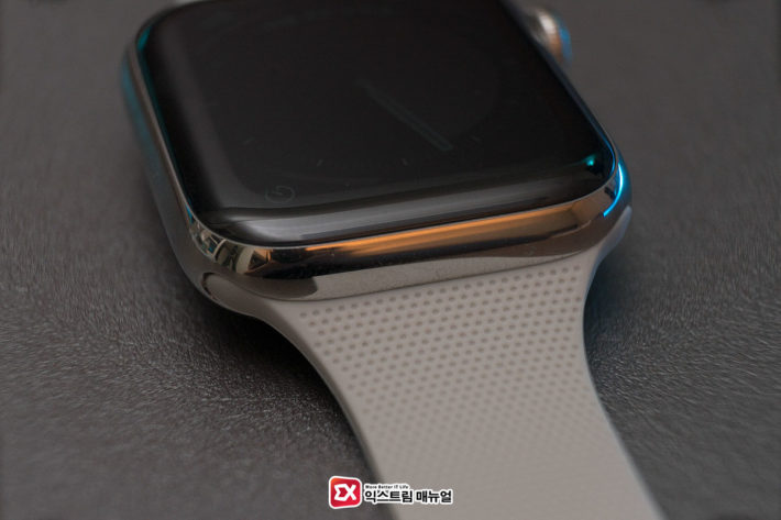 Apple Watch Uag U Dot Silicone Strap Review 7